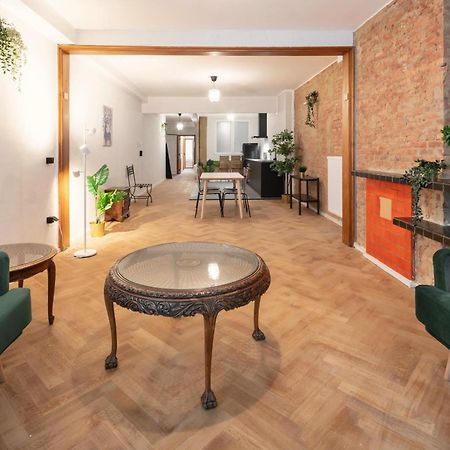 Two-Bedroom Apartments In The Heart Of אנטוורפן מראה חיצוני תמונה
