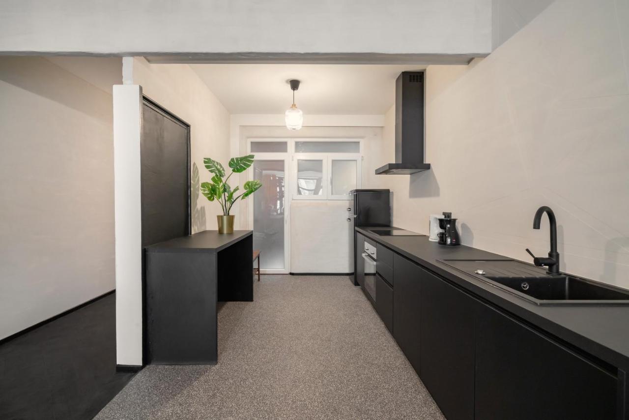 Two-Bedroom Apartments In The Heart Of אנטוורפן מראה חיצוני תמונה