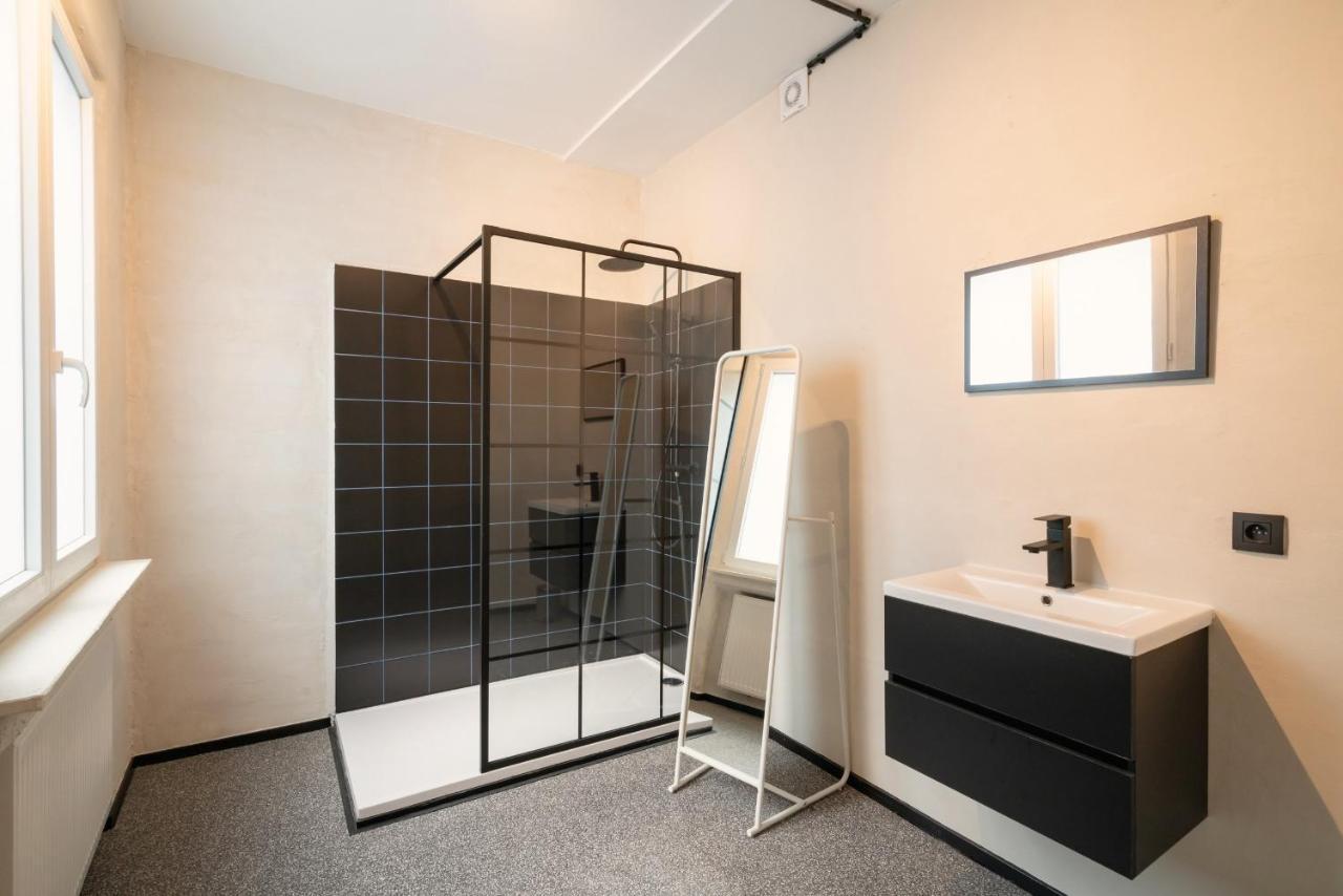 Two-Bedroom Apartments In The Heart Of אנטוורפן מראה חיצוני תמונה