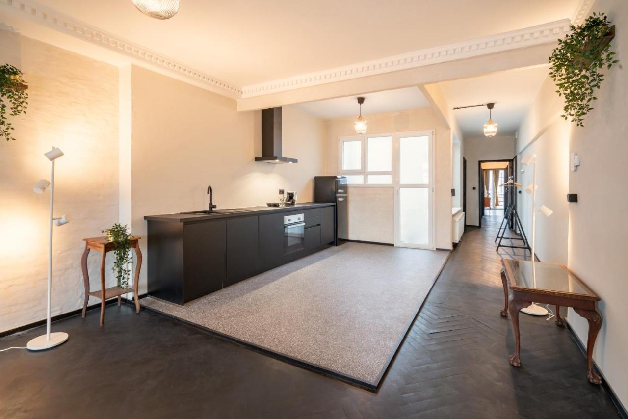 Two-Bedroom Apartments In The Heart Of אנטוורפן מראה חיצוני תמונה