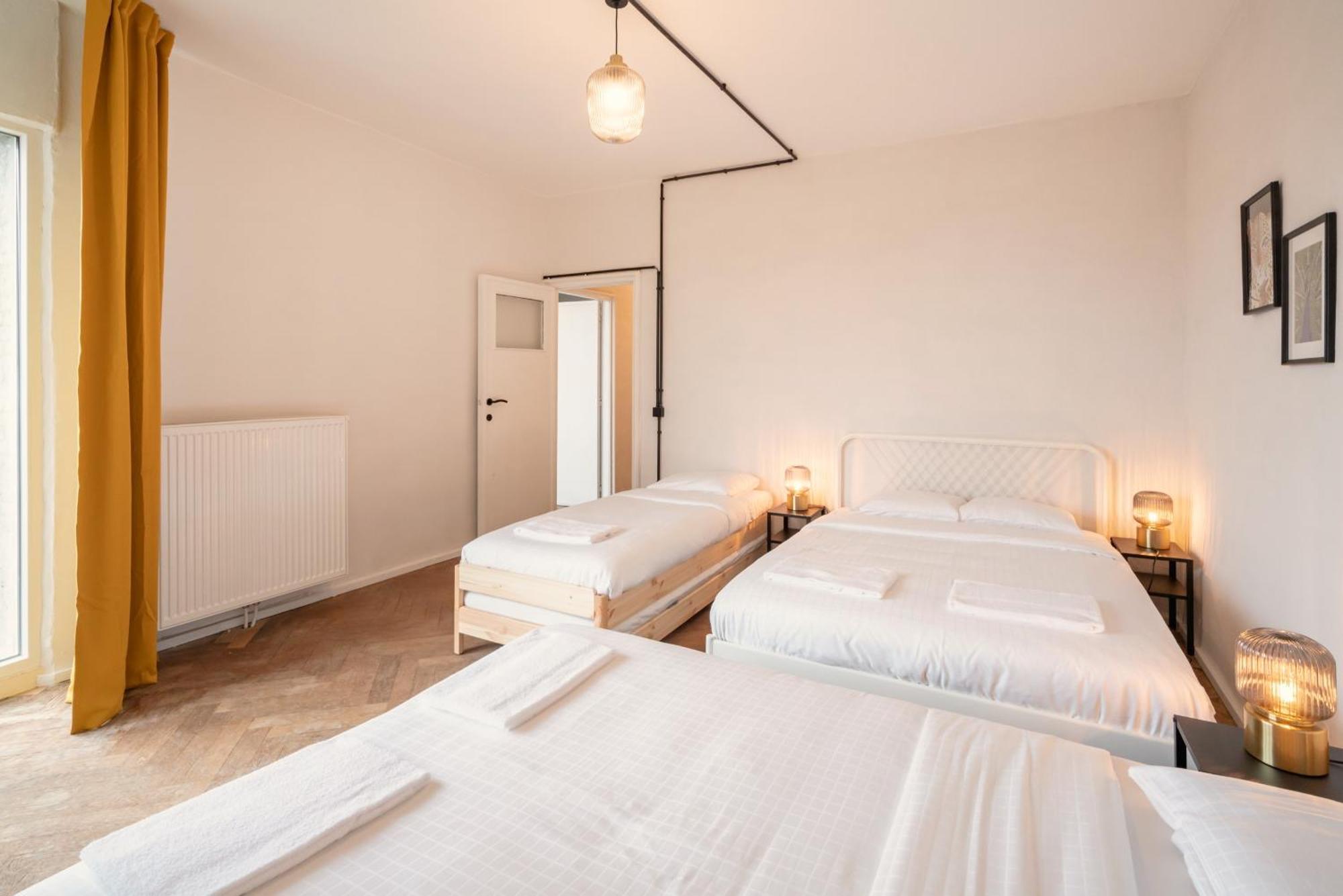 Two-Bedroom Apartments In The Heart Of אנטוורפן מראה חיצוני תמונה